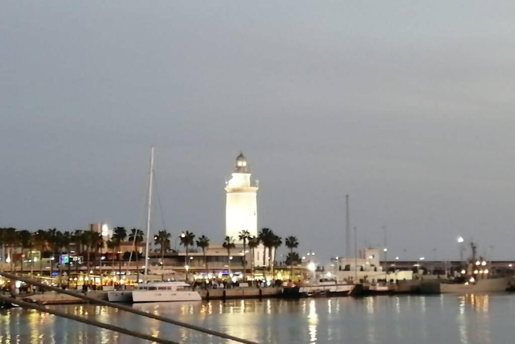 Fabulosa Casa De Vacaciones Junto Al Mar Torrox Exterior foto