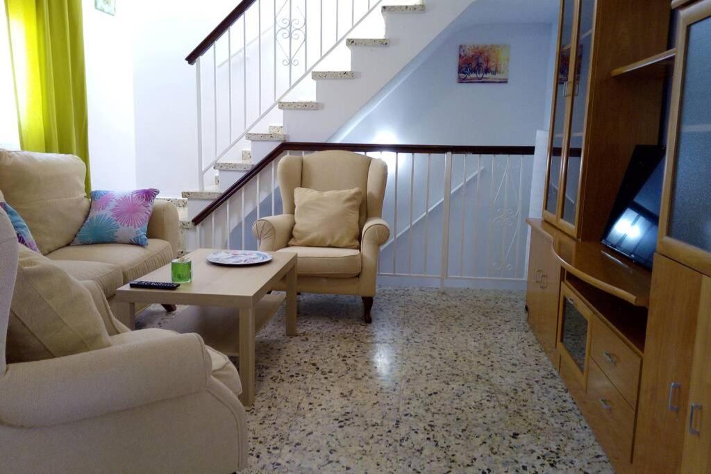 Fabulosa Casa De Vacaciones Junto Al Mar Torrox Exterior foto